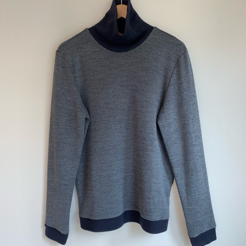 T.Christopher turtleneck - Picture 1 of 2